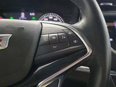 2022 Cadillac XT5 FWD Premium Luxury