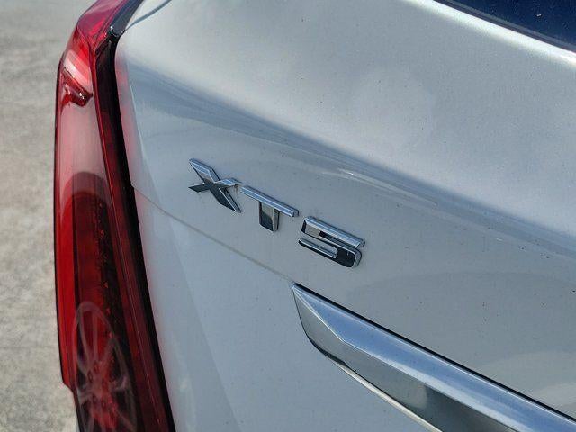 2023 Cadillac XT5 FWD Premium Luxury