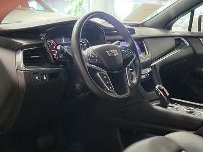 2022 Cadillac XT5 FWD Premium Luxury