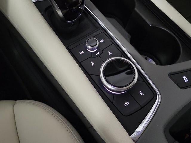 2024 Cadillac XT5 AWD Premium Luxury