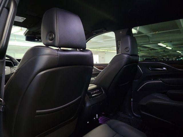 2023 Cadillac Escalade 4WD Luxury
