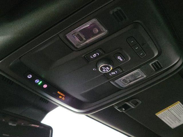 2023 Cadillac Escalade 4WD Luxury