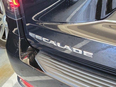 2023 Cadillac Escalade 4WD Luxury