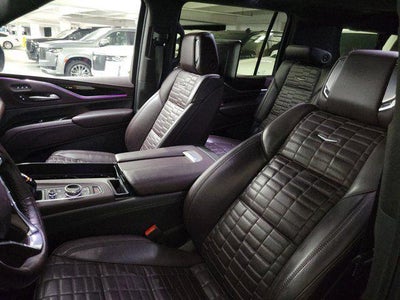 2024 Cadillac Escalade ESV 4WD Premium Luxury Platinum