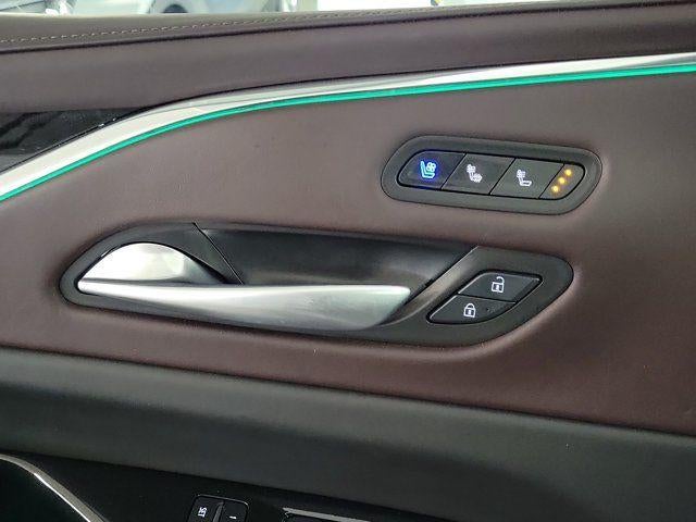 2024 Cadillac Escalade ESV 4WD Premium Luxury Platinum