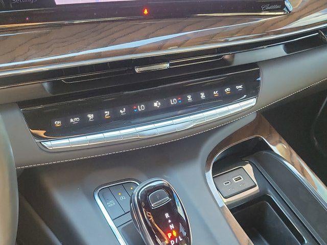 2023 Cadillac Escalade ESV 4WD Sport Platinum