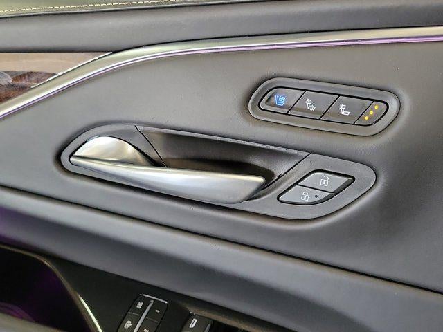 2023 Cadillac Escalade ESV 4WD Sport Platinum