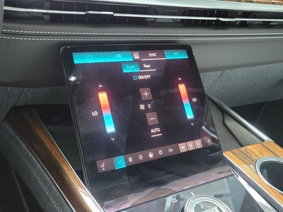 2026 Cadillac Escalade ESV 4WD Platinum Luxury