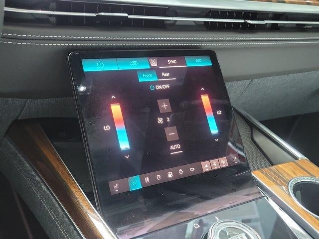 2026 Cadillac Escalade ESV 4WD Platinum Luxury