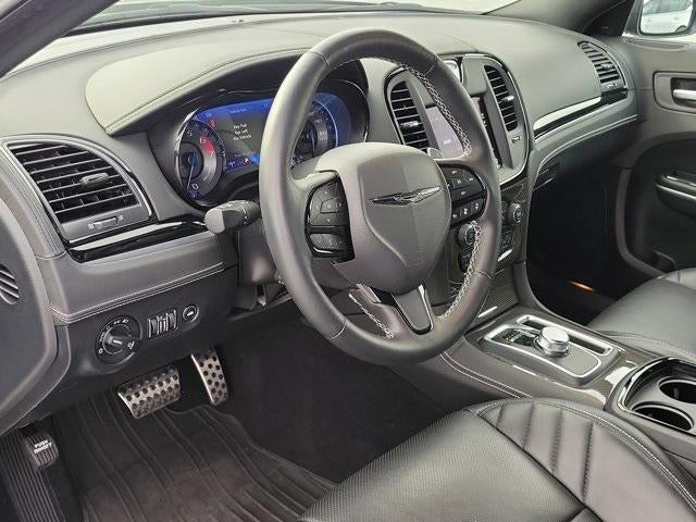 2023 Chrysler 300 300C