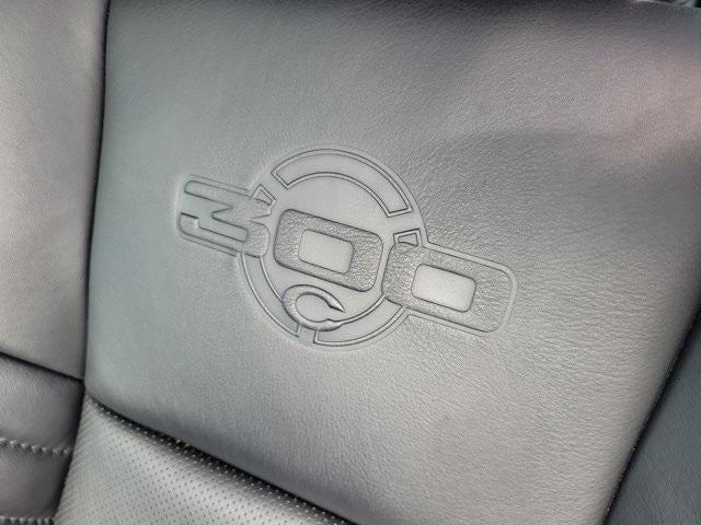 2023 Chrysler 300 300C