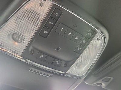 2023 Chrysler 300 300C