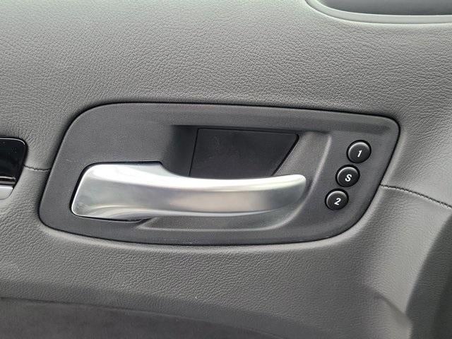 2023 Chrysler 300 300C