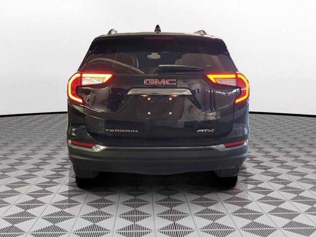 2022 GMC Terrain AT4