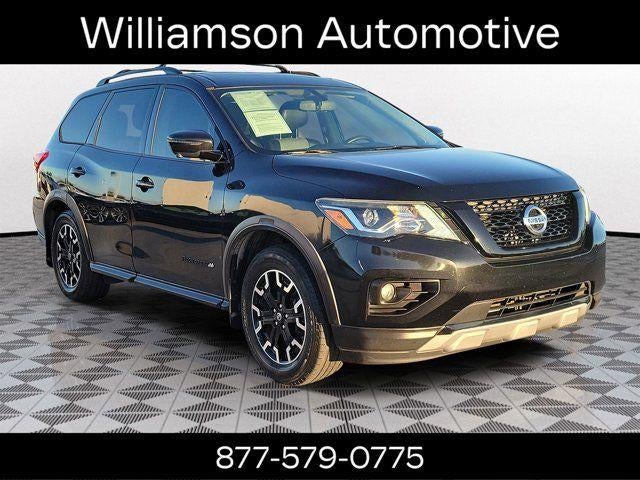 2020 Nissan Pathfinder SL