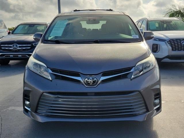 2018 Toyota Sienna L