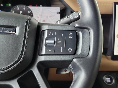 2025 Land Rover Defender V8