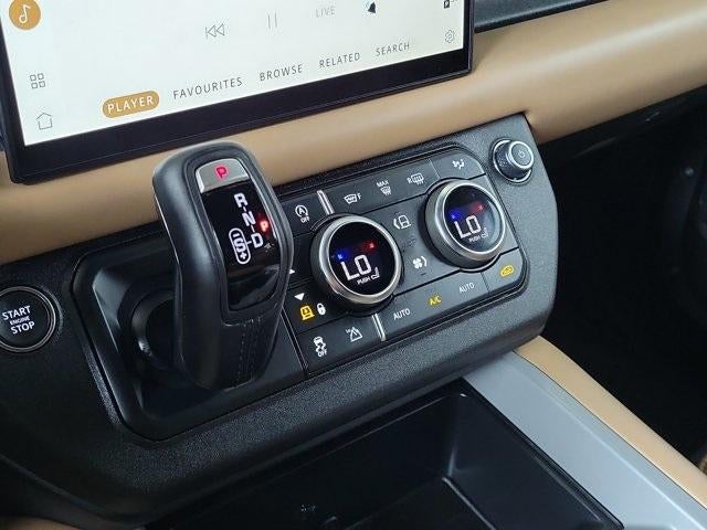 2025 Land Rover Defender V8