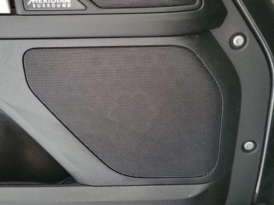 2025 Land Rover Defender V8