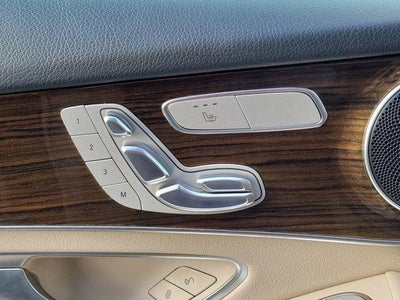 2022 Mercedes-Benz GLC 300