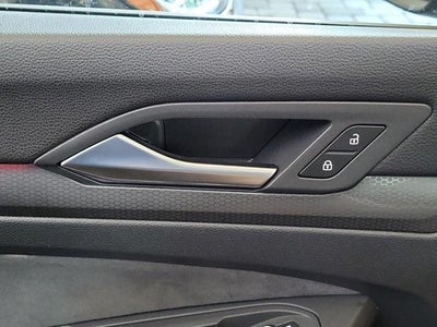 2024 Volkswagen Golf GTI 380 S